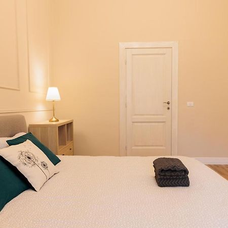 Cozy Apartment In The Historical City Center 蒂米什瓦拉 外观 照片